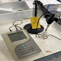 Beckman Phi 390 pH Temp mV ISE Meter image 1